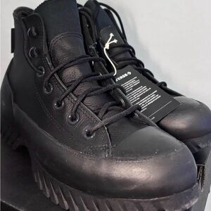 🆕 Converse Black High-Top Boots unisex